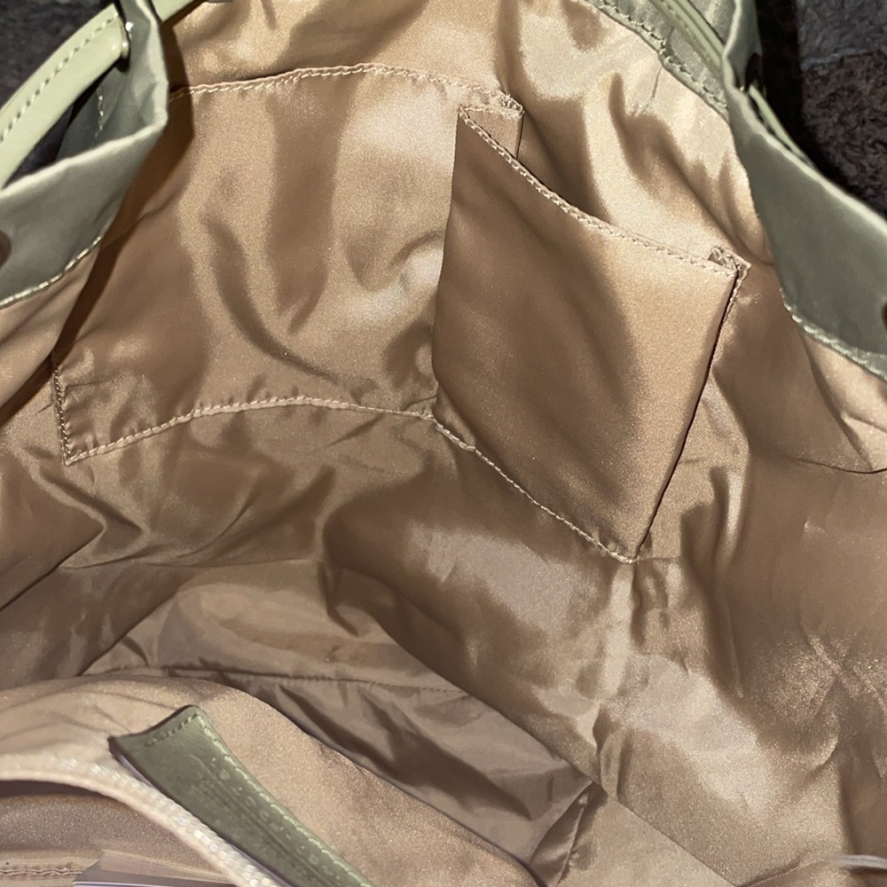 Coach back pack - Picture 4 of 7